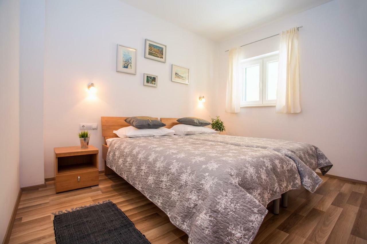 Villa Maslina, With Private 32M2Pool, Panoramic Views On 100Km Coastline, 12 Pax Lokva Rogoznica Exteriér fotografie