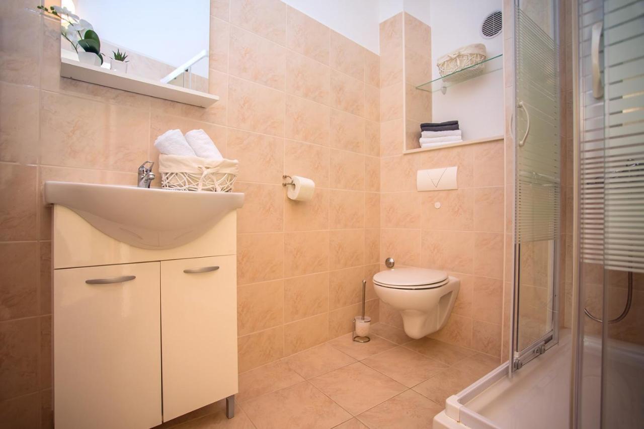 Villa Maslina, With Private 32M2Pool, Panoramic Views On 100Km Coastline, 12 Pax Lokva Rogoznica Exteriér fotografie